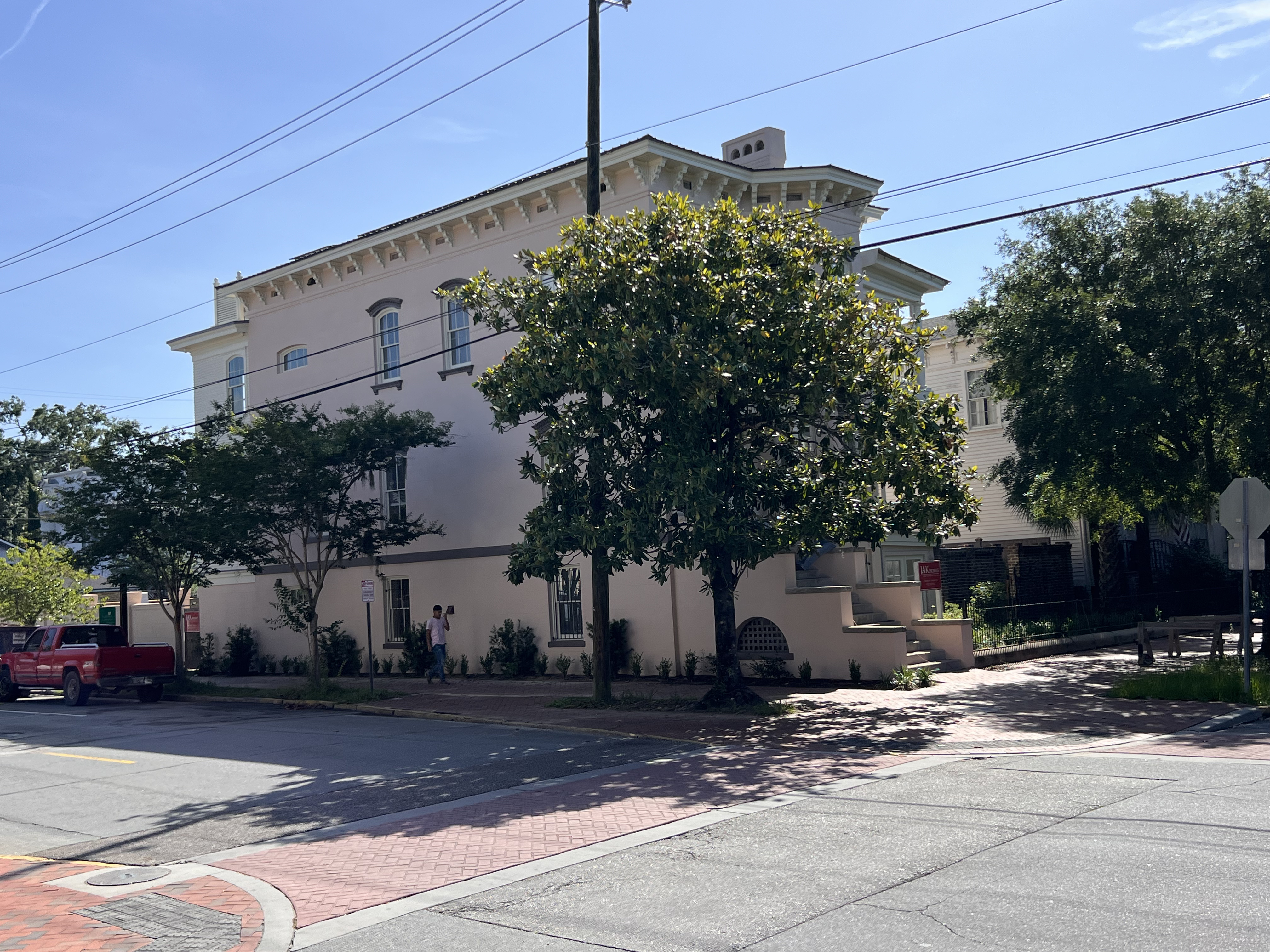 ./2025/06 - Savannah/IMG_1125.jpg